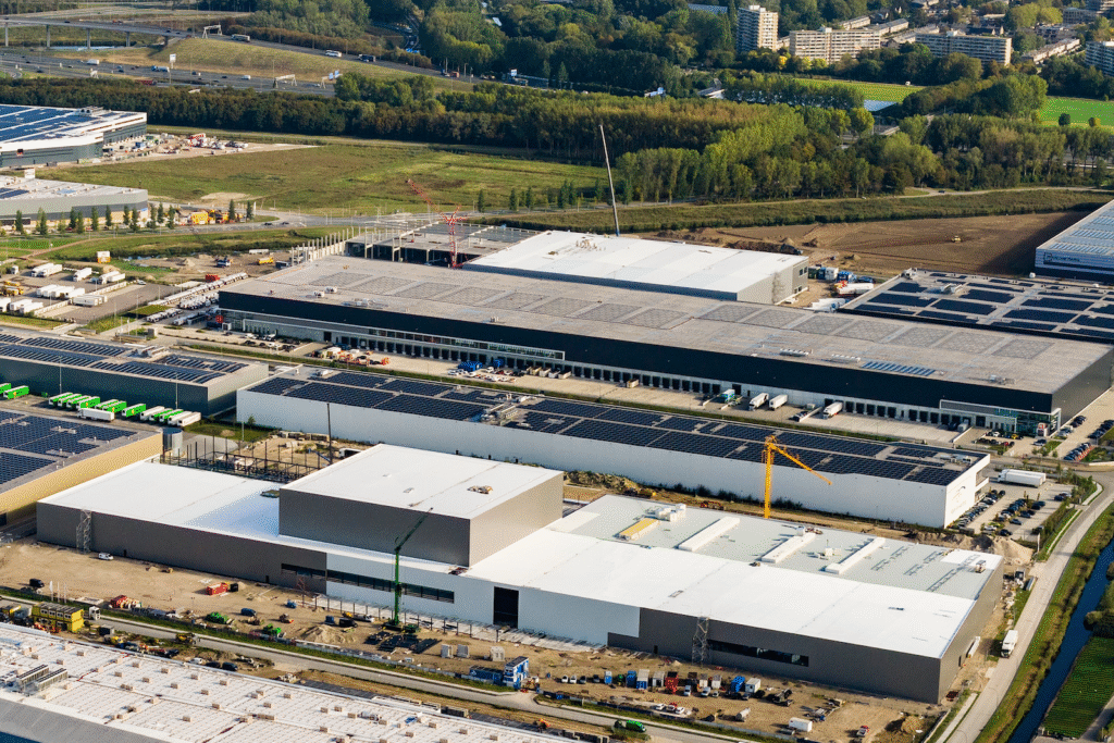 Luchtfoto van bedrijventerrein Nieuw Reijerwaard